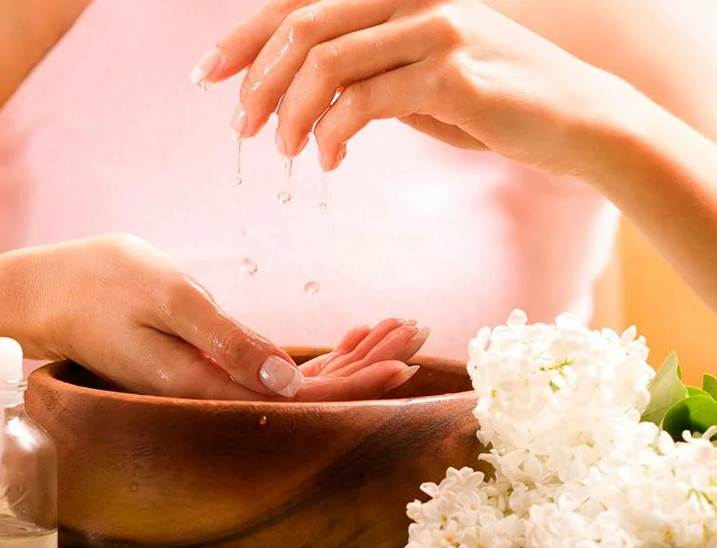 계절 변화에 맞춘 손 관리 이야기